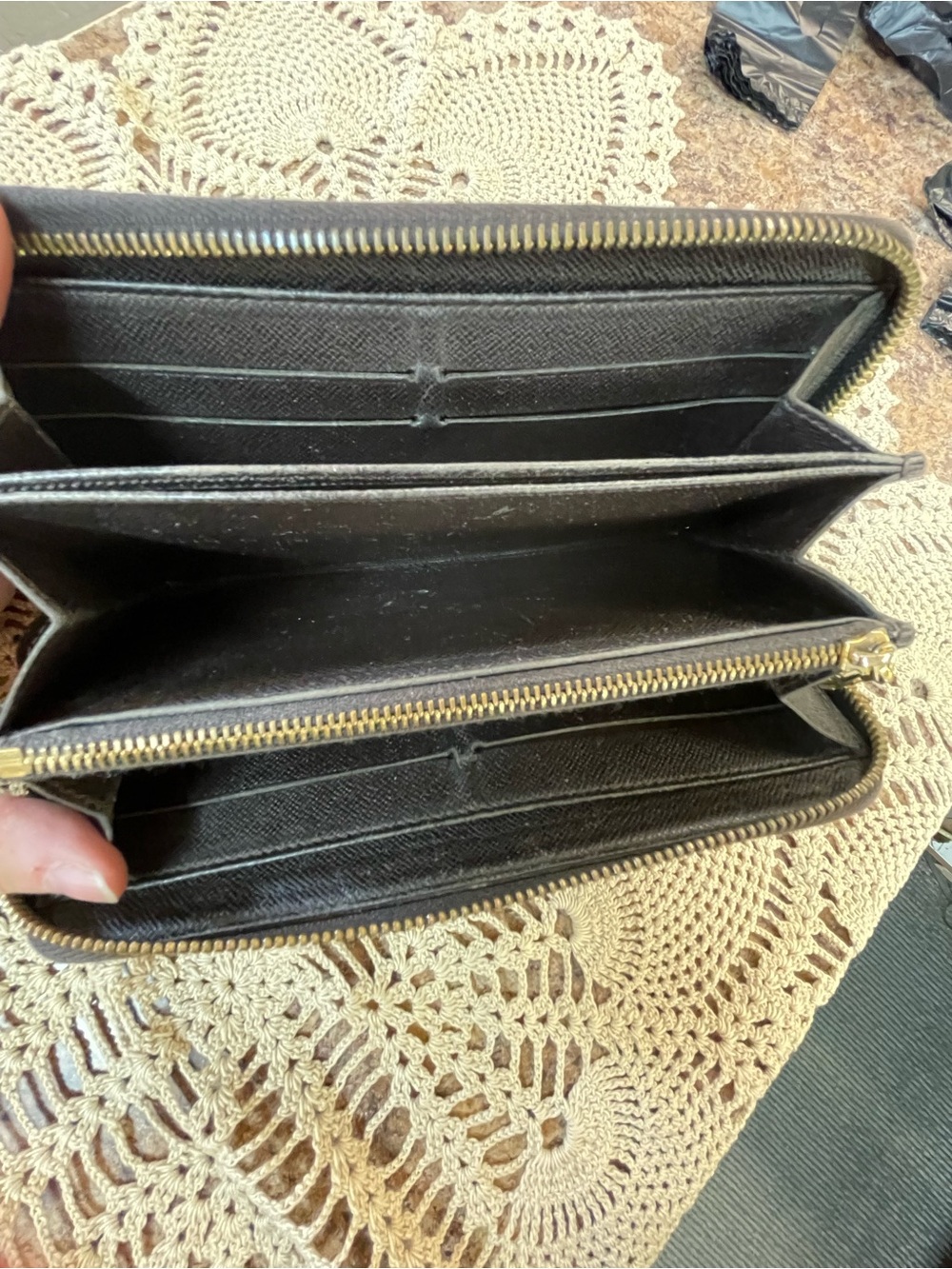 Louis Vuitton REHAB Mini Lin Zippy wallet in Ebene brown monogram canvas - Picture 5 of 8